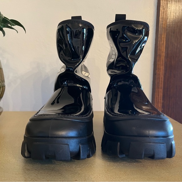 UGG Black Winter & Rain Boots - Picture 6 of 10